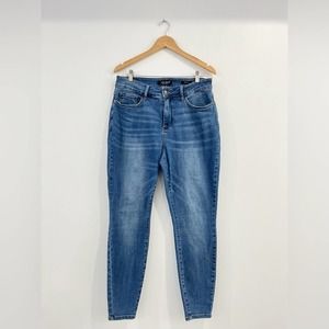 Judy Blue Control Top Skinny Fit Jeans 14W